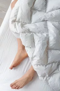 Cura Of Sweden Pearl Double Down 8 Kg Painohuopa 150x210 Cm, Valkoinen -halpa Tyynyt & Peitot kauppa cura of sweden pearl double down painohuopa 150x210 cm valkoinen 3