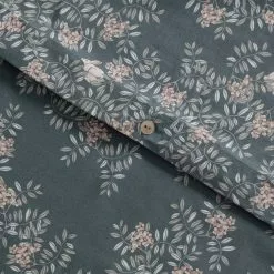 Garbo & Friends Fauna Forest Vuodesetti 70x80 + 28x35 Cm, Baby 8 Garbo & Friends Fauna Forest Vuodesetti 70x80 + 28x35 Cm, Baby -halpa Tyynyt & Peitot kauppa garbo friends fauna forest bed set baby dk 7